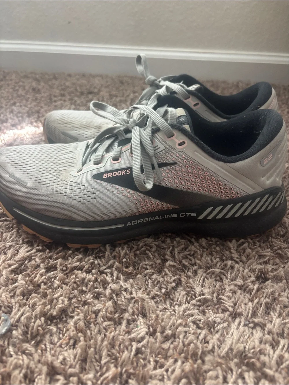 Brooks Light Gray Running Shoes with Black and Peach Accents